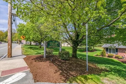 660 Union St #1C, Braintree, MA 02184