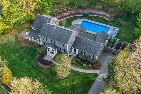 93 Johnson St, North Andover, MA 01845