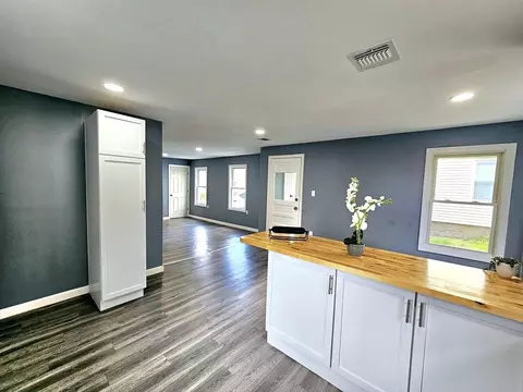 Other - 9 Wellington St, Webster, MA 01570 photo 2 of 10