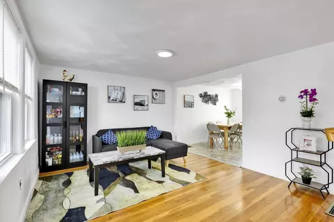57 Bay State Rd, Quincy, MA 02171