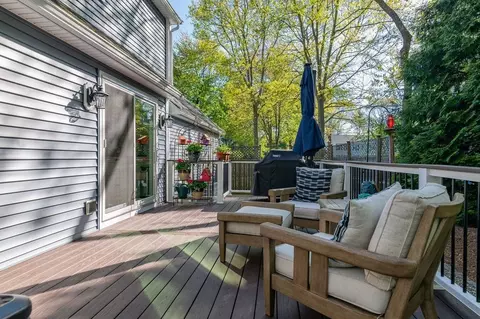 Exterior - 1 Garrett Dr, Norton, MA 02766 photo 4 of 10