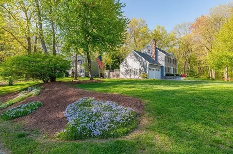 Exterior - 1 Garrett Dr, Norton, MA 02766 photo 10 of 10