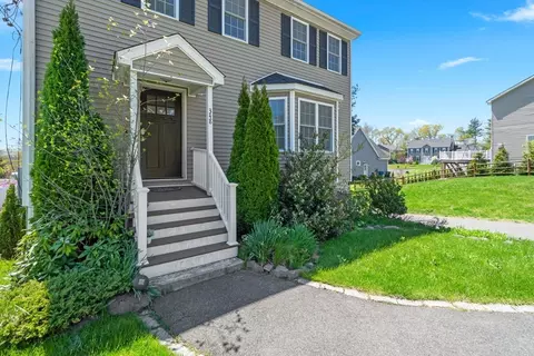 Exterior - 348 Canton, Randolph, MA 02368 photo 2 of 14