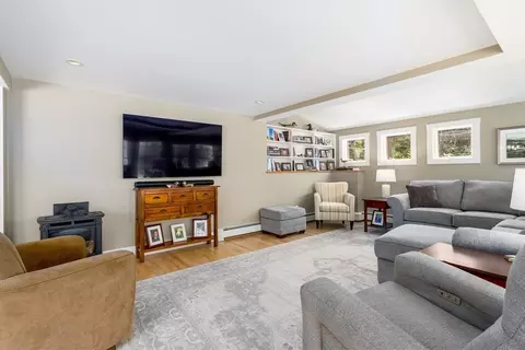 303 Maple St, Barnstable, MA 02668 photo 10