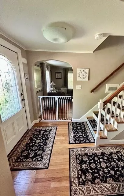 110 Abbott St, Springfield, MA 01118 photo 6
