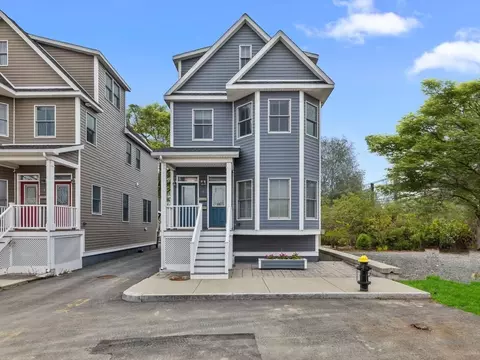 2 Westbrook #2, Boston, MA 02128