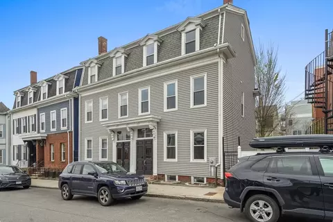 391 E 5th St, Boston, MA 02127