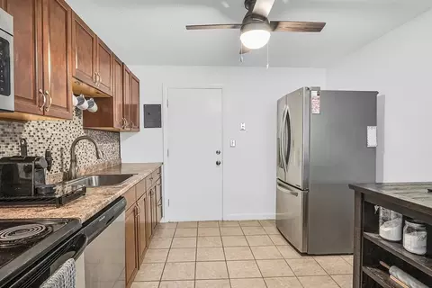 52 Purchase St #A3, Danvers, MA 01923 photo 6
