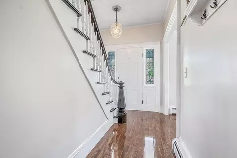 Entry Way - 28 Maple St, Mendon, MA 01756 photo 3 of 3