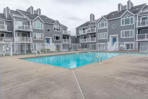 Exterior - 700 Shore Dr #914, Fall River, MA 02721 photo 5 of 6