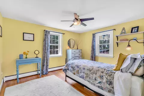 Bedroom - 262 School St, Acton, MA 01720 photo 1 of 7