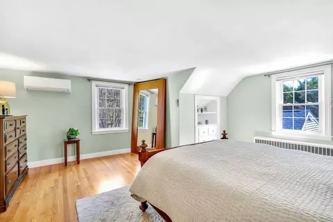 Bedroom - 262 School St, Acton, MA 01720 photo 5 of 7