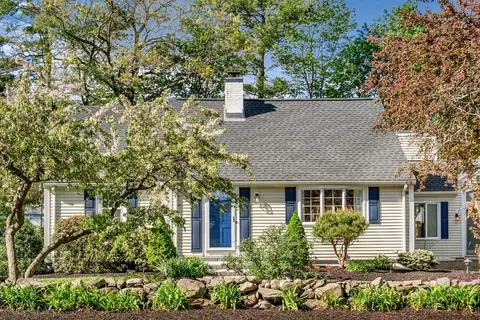 262 School St, Acton, MA 01720