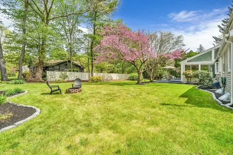Exterior - 262 School St, Acton, MA 01720 photo 3 of 8