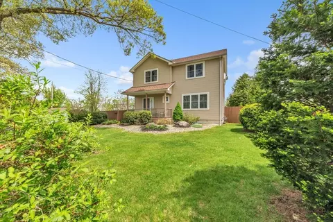 81 Jacob St, Chicopee, MA 01020 photo 41