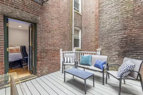 39-41 Salutation #1B, Boston, MA 02109