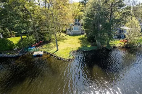 31 College Rd, Wellesley, MA 02482