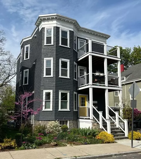 27 Armandine St #2, Boston, MA 02124