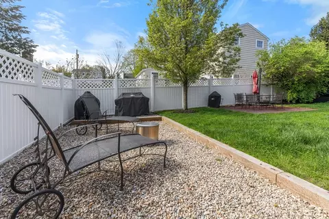21 Linscott Rd, Hingham, MA 02043 photo 7