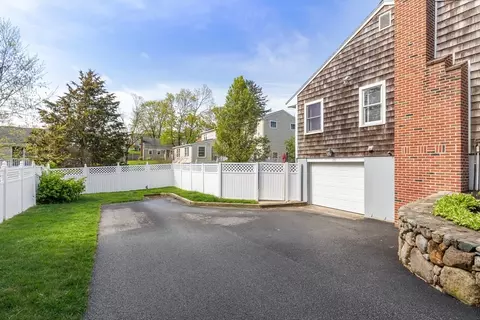 21 Linscott Rd, Hingham, MA 02043 photo 6