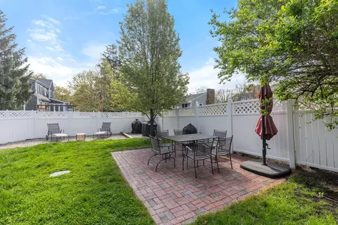 21 Linscott Rd, Hingham, MA 02043 photo 12