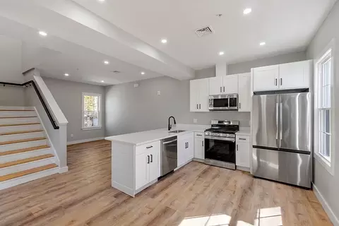 80 South #5, Fitchburg, MA 01420