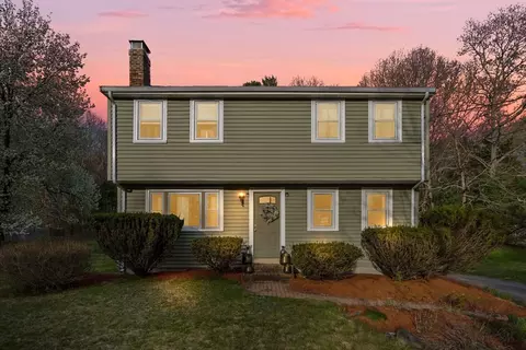 75 Bayberry Cir, Bridgewater, MA 02324