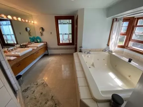30 Waldron St, Marblehead, MA 01945 photo 28