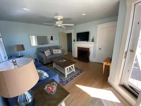 30 Waldron St, Marblehead, MA 01945 photo 11