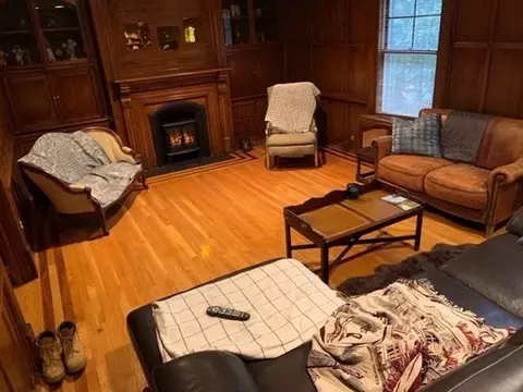 30 Waldron St, Marblehead, MA 01945 photo 3