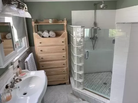 30 Waldron St, Marblehead, MA 01945 photo 21