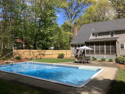 Exterior - 55 Carl Rd, Walpole, MA 02081 photo 4 of 6