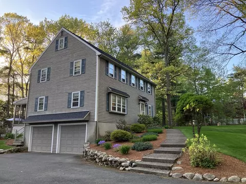 Exterior - 55 Carl Rd, Walpole, MA 02081 photo 2 of 6