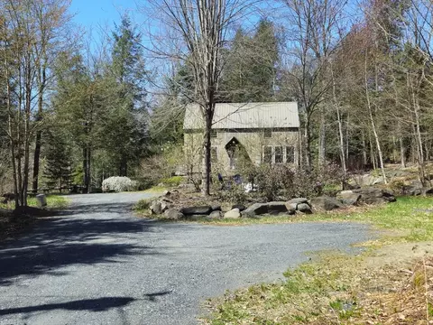 544 Spruce Corner Rd, Ashfield, MA 01330 photo 3