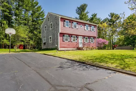 Exterior - 25 Quequechan Cir, Raynham, MA 02767 photo 2 of 6