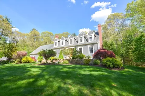 Exterior - 158 South St, Upton, MA 01568 photo 8 of 8