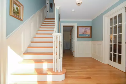 Entry Way - 158 South St, Upton, MA 01568 photo 1 of 2