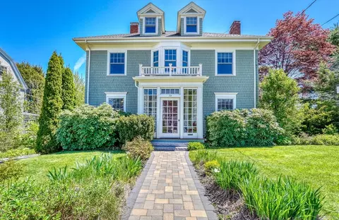 59 Terrace Rd, Medford, MA 02155