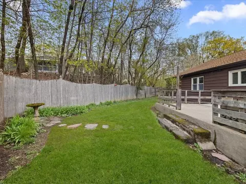 5 Rustic Dr, Worcester, MA 01609 photo 31