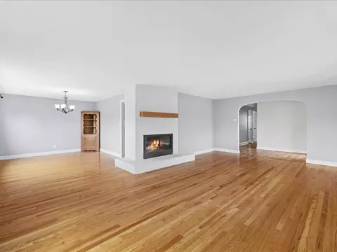 5 Rustic Dr, Worcester, MA 01609 photo 9