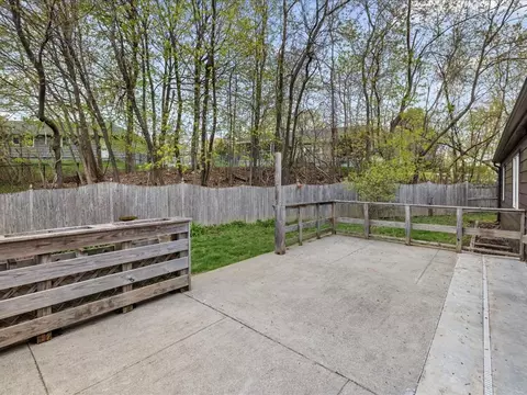 5 Rustic Dr, Worcester, MA 01609 photo 33