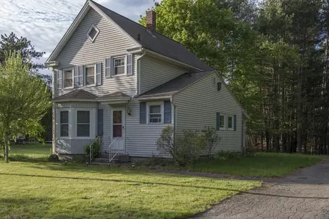 39 Homecrest Ave, Ware, MA 01082 photo 2