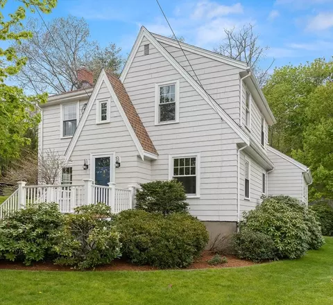 124 Essex St, Beverly, MA 01915