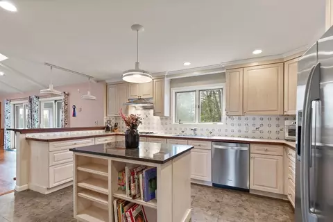 6 Juniper Valley Ct, Beverly, MA 01915 photo 13
