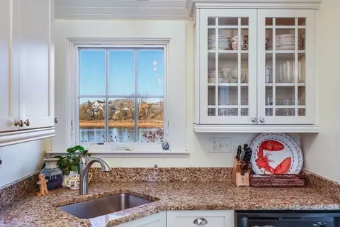 Kitchen - 16 Short Beach Rd, Barnstable, MA 02632 photo 3 of 3