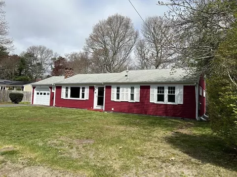 32 Westminster Rd, Centerville, MA 02632 photo 2