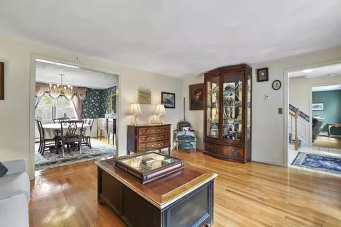 11 Meadow Rd, Beverly, MA 01915 photo 4