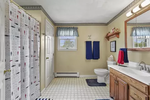 11 Meadow Rd, Beverly, MA 01915 photo 23