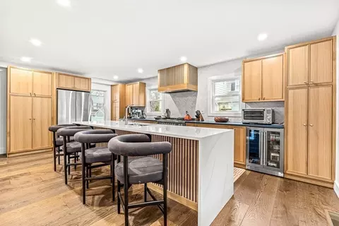Kitchen - 15 Rustic Rd, Stoneham, MA 02180 photo 1 of 8