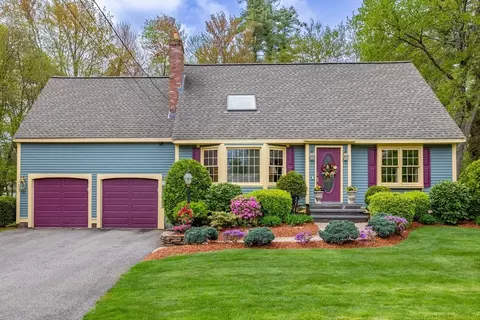 22 Jamestown Rd, Leominster, MA 01453